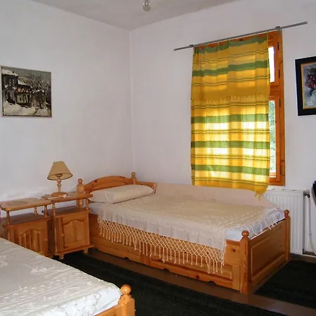 Four Seasons House Tsareva Livada